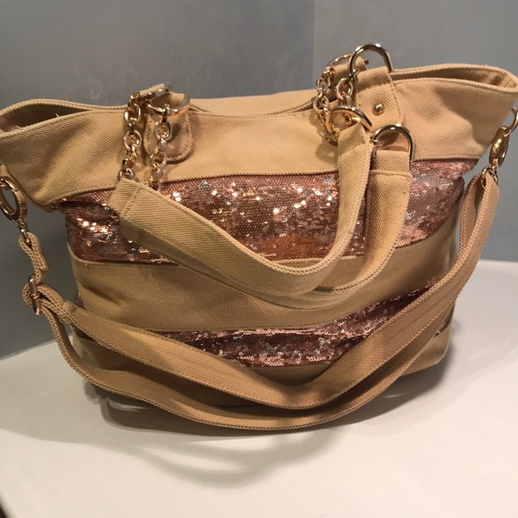 Tote - Picture 2 of 4